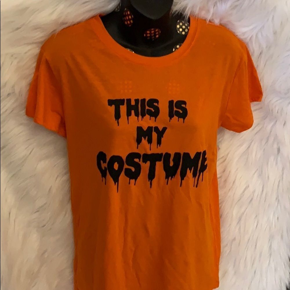 HALLOWEEN T-shirt Med costume tee NWT